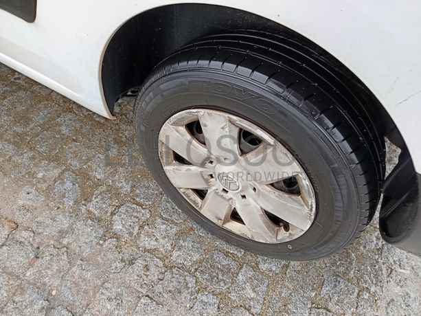 Citroën Berlingo · Ano 2010