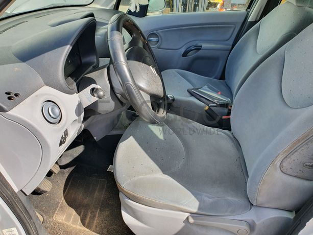 Citroën C3 · Ano 2003