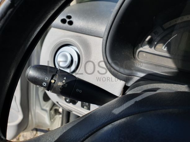 Citroën C3 · Ano 2003