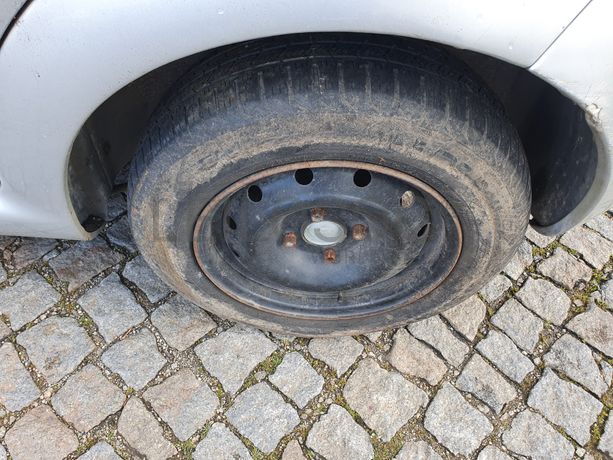 Citroën C3 · Ano 2003