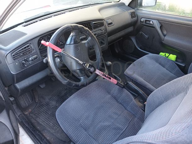 Volkswagen A3 Golf · Ano 1997