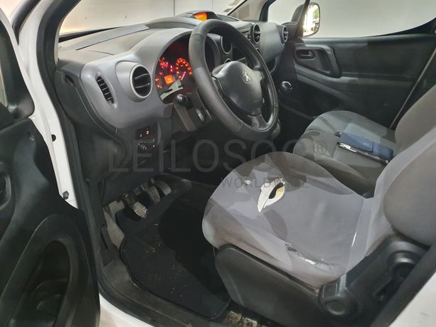 Peugeot Partner · Ano 2016