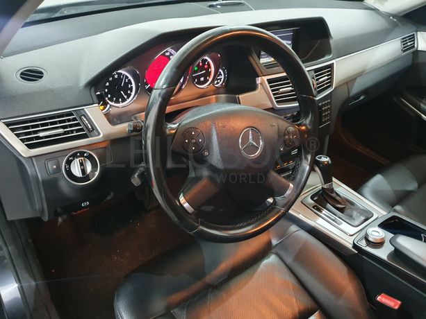 Mercedes-Benz E 250 CDI · Ano 2010