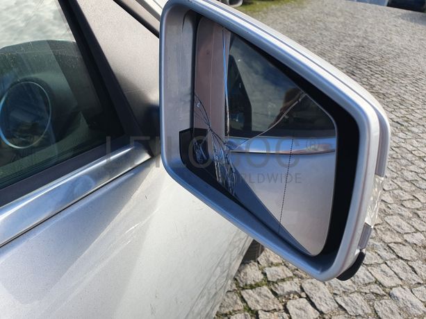 Mercedes-Benz C220 Coupé · Ano 2011