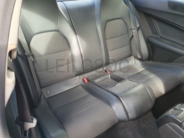 Mercedes-Benz C220 Coupé · Ano 2011