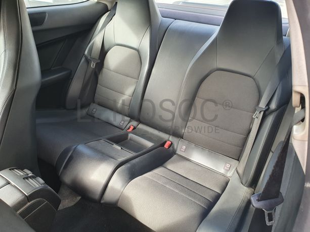 Mercedes-Benz C220 Coupé · Ano 2011