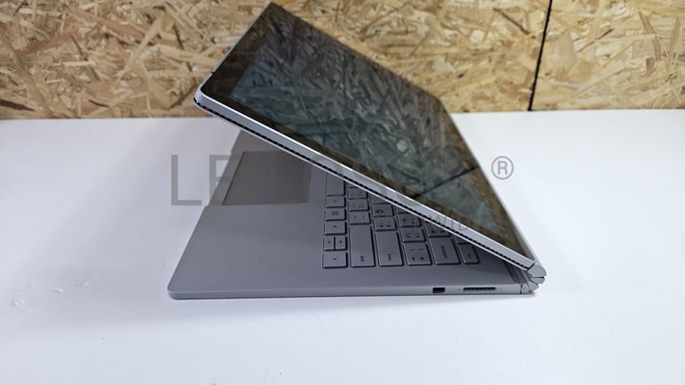 Portátil 2 em 1 Microsoft Surface Book