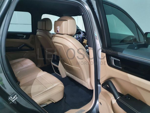 Porsche Cayenne 3.0 Hibrido · Gasolina · Ano 2019