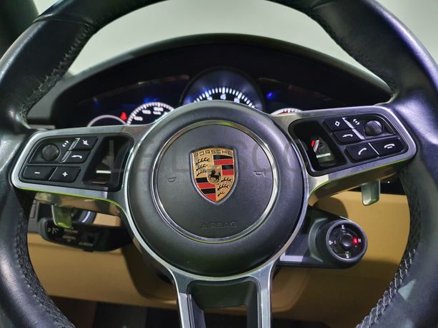 Porsche Cayenne 3.0 Hibrido · Gasolina · Ano 2019