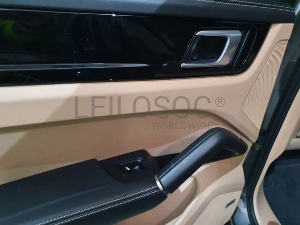 Porsche Cayenne 3.0 Hibrido · Gasolina · Ano 2019
