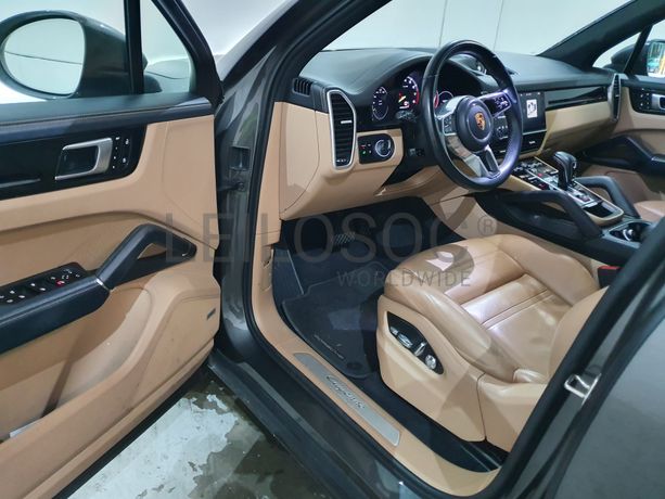 Porsche Cayenne 3.0 Hibrido · Gasolina · Ano 2019