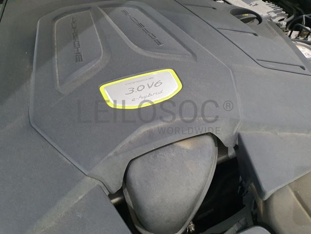 Porsche Cayenne 3.0 Hibrido · Gasolina · Ano 2019