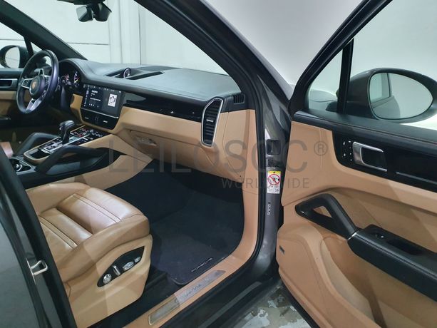 Porsche Cayenne 3.0 Hibrido · Gasolina · Ano 2019