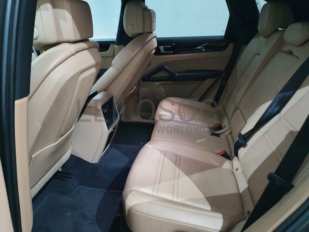 Porsche Cayenne 3.0 Hibrido · Gasolina · Ano 2019