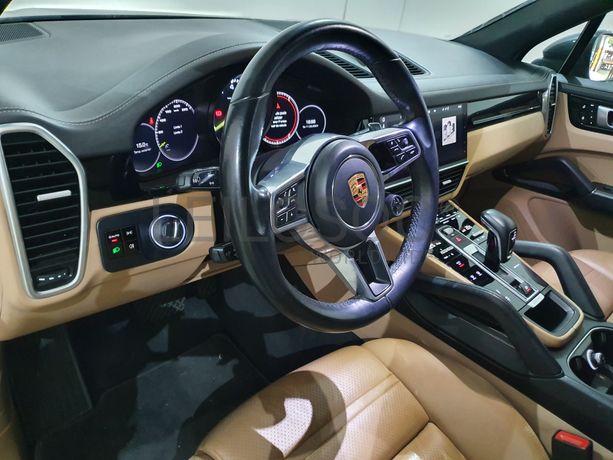 Porsche Cayenne 3.0 Hibrido · Gasolina · Ano 2019