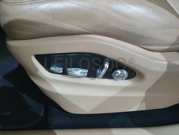 Porsche Cayenne 3.0 Hibrido · Gasolina · Ano 2019