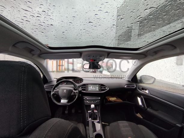 Peugeot 308· Ano 2015