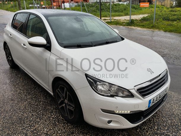 Peugeot 308· Ano 2015