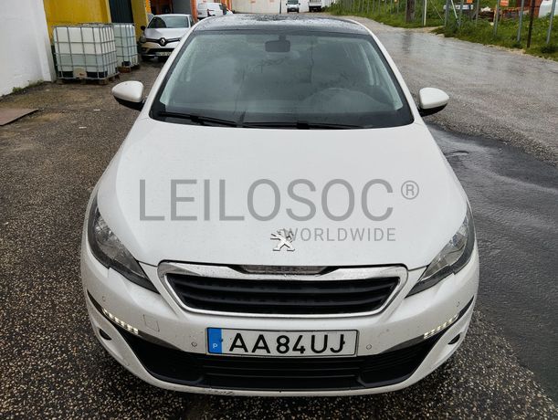 Peugeot 308· Ano 2015