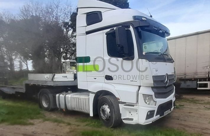 Mercedes-Benz Actros 1842 · Ano 2014