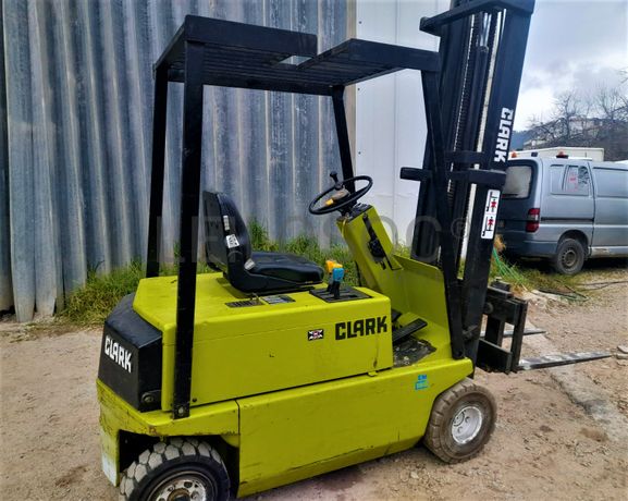 Empilhador Elétrico Clark EM 15s