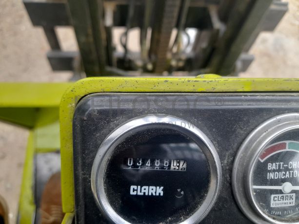 Empilhador Elétrico Clark EM 15s