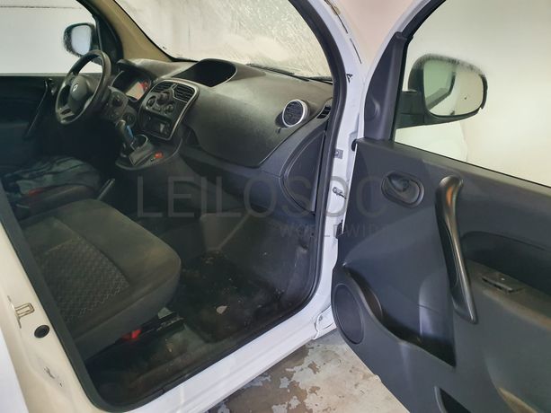 Renault Kangoo · Ano 2015