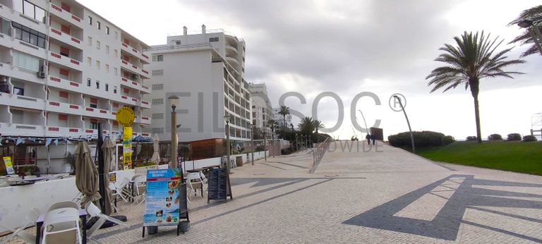 Apartamento T2 · Quarteira