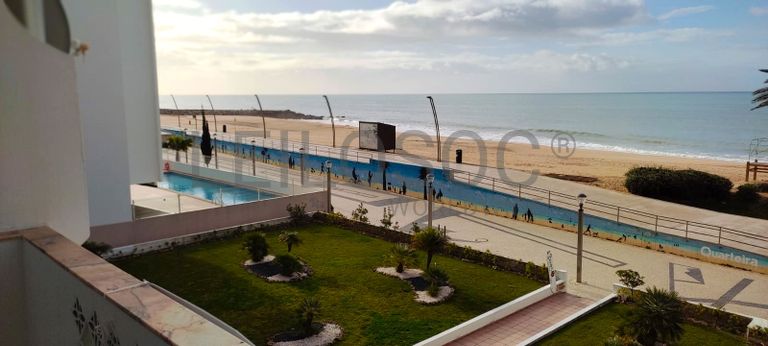 Apartamento T2 · Quarteira