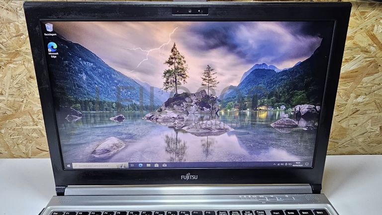 Portátil Fujitsu H770