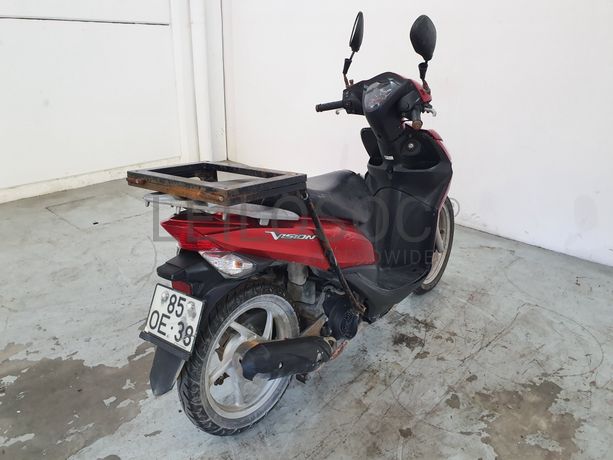 Honda Vision NSC 110 · Ano 2013