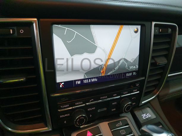 Porsche Panamera 3.0E-Hybrid · Ano 2014