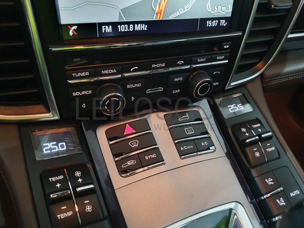 Porsche Panamera 3.0E-Hybrid · Ano 2014