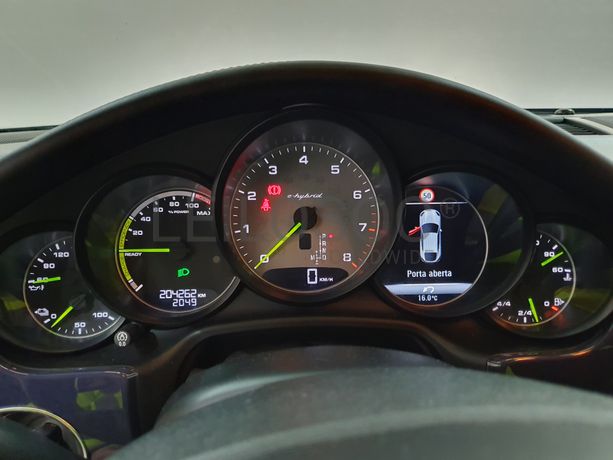 Porsche Panamera 3.0E-Hybrid · Ano 2014