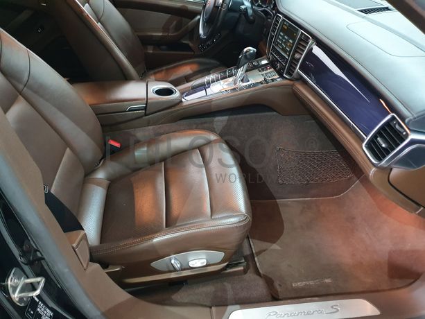 Porsche Panamera 3.0E-Hybrid · Ano 2014