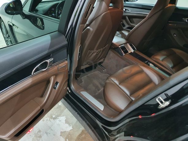 Porsche Panamera 3.0E-Hybrid · Ano 2014