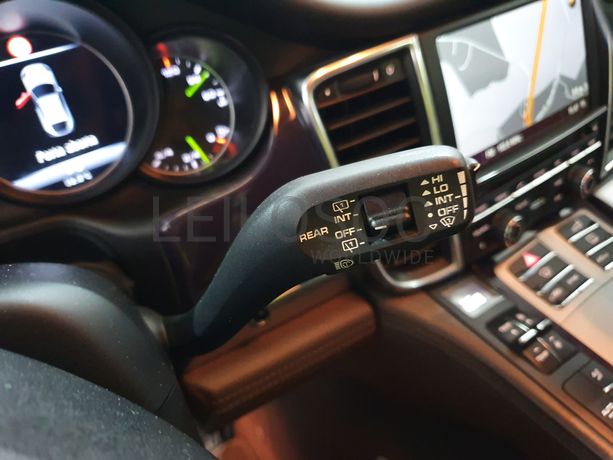 Porsche Panamera 3.0E-Hybrid · Ano 2014