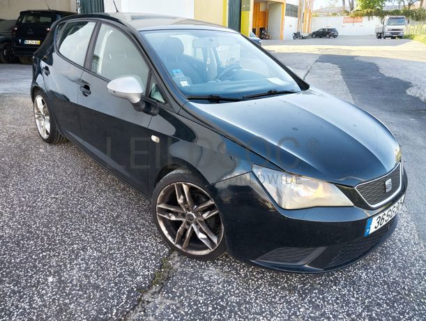 Seat Ibiza IV Hatchback 1.2 TDI · Ano 2012