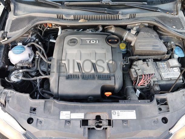 Seat Ibiza IV Hatchback 1.2 TDI · Ano 2012