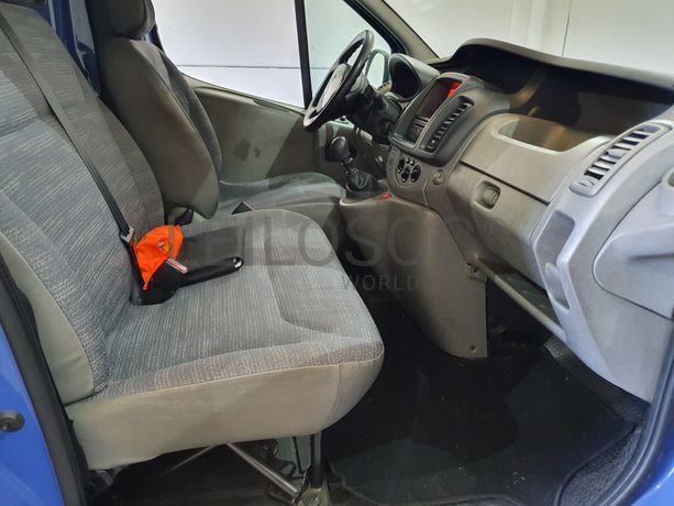 Renault Trafic · Ano 2011