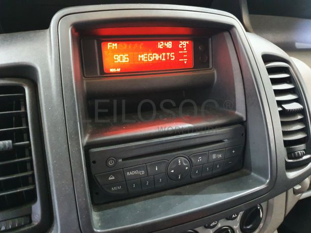 Renault Trafic · Ano 2011