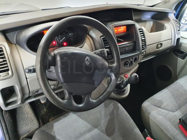 Renault Trafic · Ano 2011