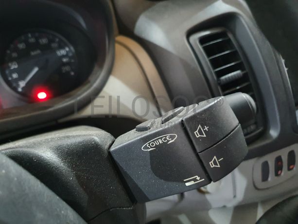 Renault Trafic · Ano 2011