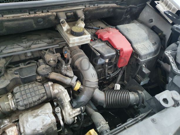 Peugeot Partner · Ano 2016