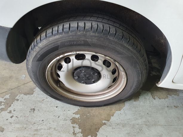 Peugeot Partner · Ano 2016