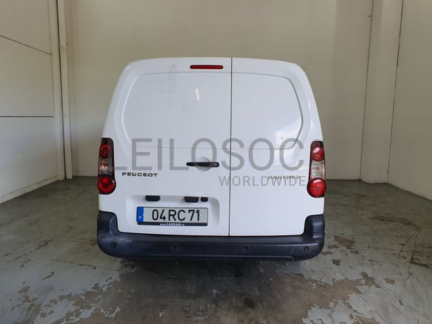 Peugeot Partner · Ano 2016