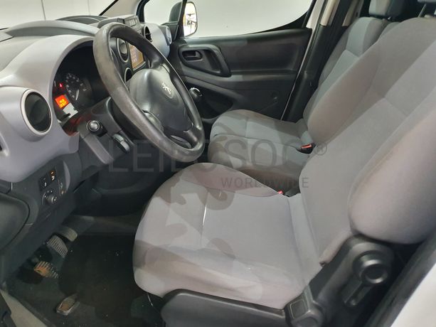 Peugeot Partner · Ano 2016