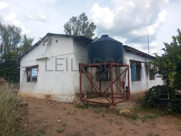 Moradia T4 · Bairro Chingodzi, Cidade de Tete