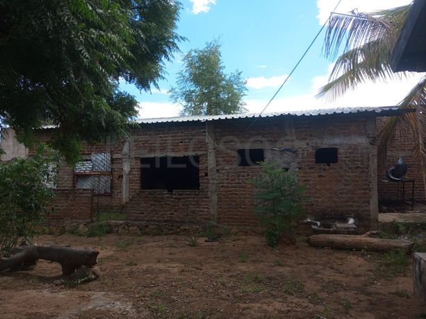 Moradia T4 · Bairro Chingodzi, Cidade de Tete