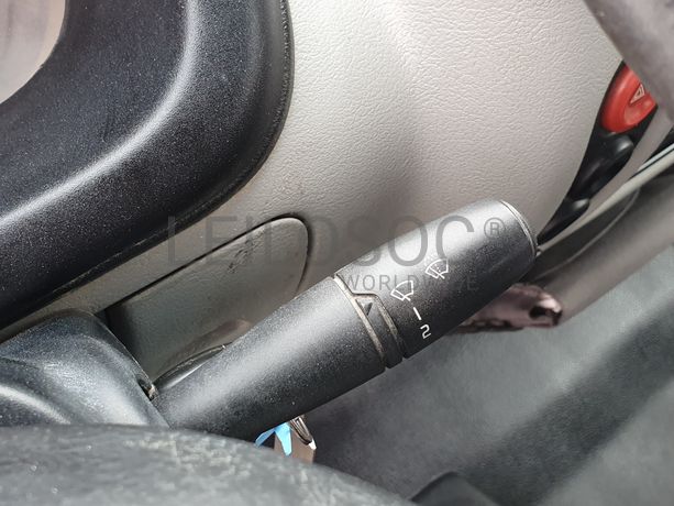 Renault Master · Ano 2001